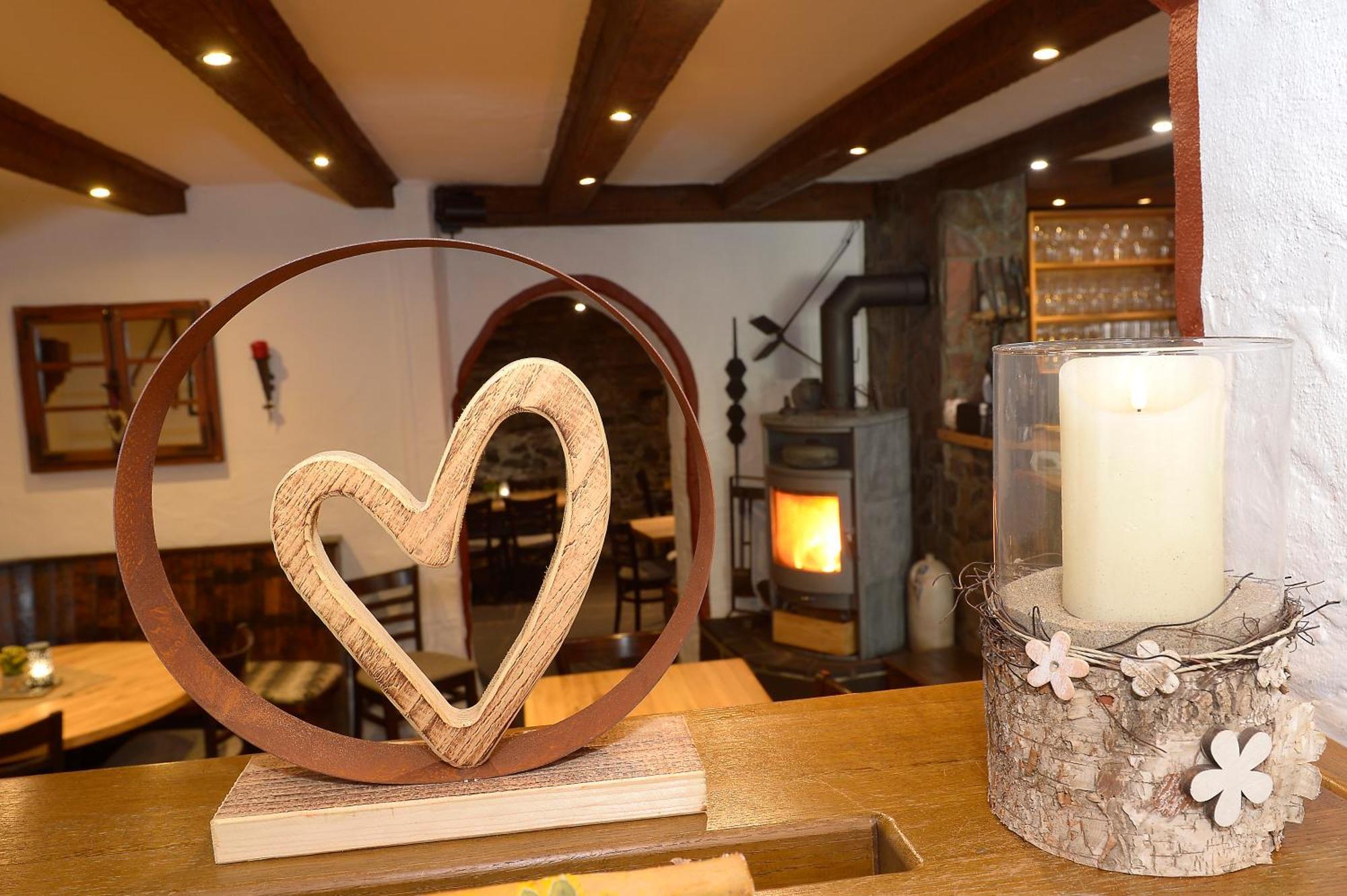 Wein- Und Gaestehaus M. Bai เมเซอนิค ภายนอก รูปภาพ