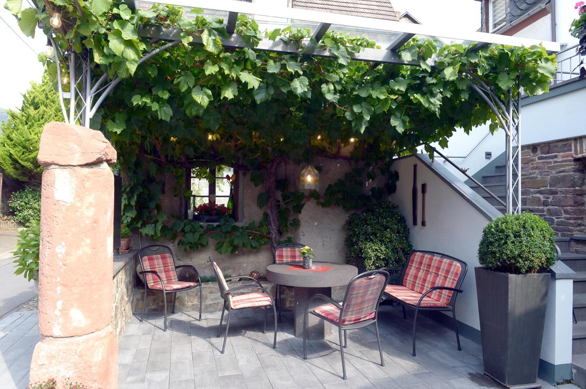 Wein- Und Gaestehaus M. Bai เมเซอนิค ภายนอก รูปภาพ